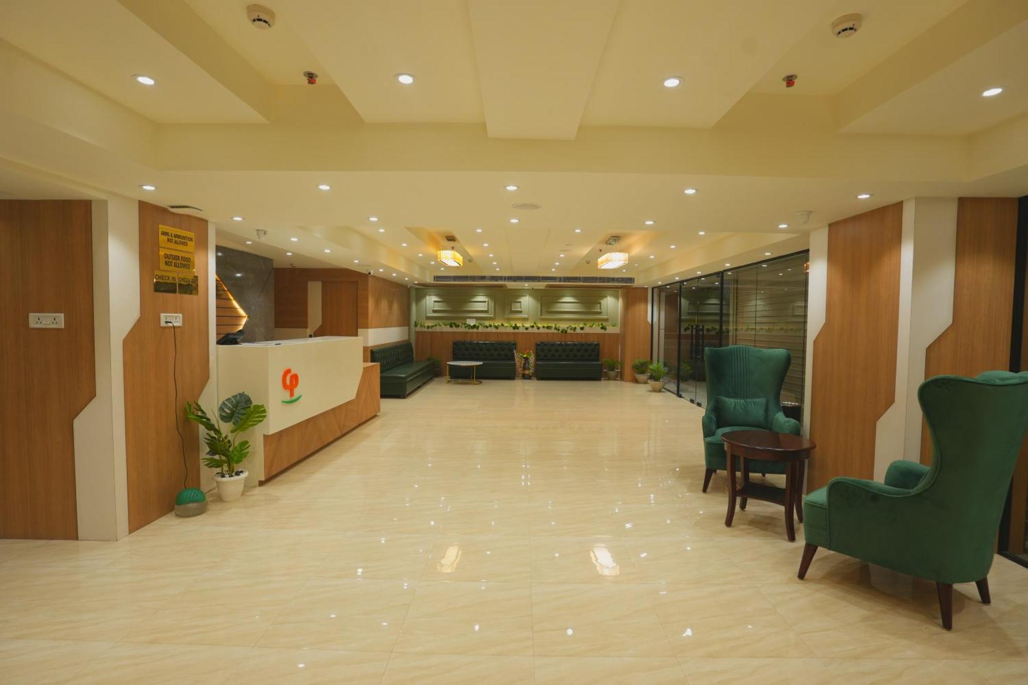 Hotel Cp Palace Patna  Exteriör bild